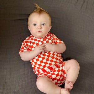 Orange Red Retro Checkered Dudis Summer Lounge Set, Handmade Kids Tee and Shorts Set, Summer outfit, Newborn Clothes, Toddler Fashion Outfit