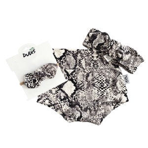 Grey Snake Print Bummies and/or Headband Set, Baby Girl Cute Outfit, Diaper Cover, Toddler High Waisted Biker Shorts, Reptile Print Bummies