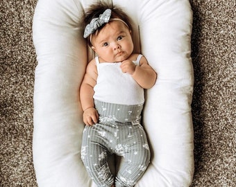 Minimal Floral Olive Rib Leggings and/or Top Knot Headbands Set, Preemie Girl Clothes, Newborn Coming Home Outfit, Baby Pants & Bows