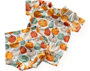 Pumpkin Patch Rib Dudis Summer Lounge Set, Handmade Kids Tee and Shorts Set, Summer Holiday, Baby Yoga, Newborn Clothes, Spooky Baby Gift