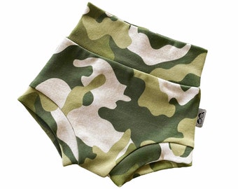 Camouflage Bummies , Baby Boy Clothes, Toddler Diaper Cover, High Waisted Shorts, Cute Bloomers, Army Print Baby Boy Outfit, Olive Green Set