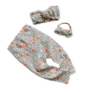 Poppy Seeds Leggings and/or Top Knot Headbands Set, Preemie Girl Clothes, Newborn Coming Home Outfit, Baby Pants & Bows