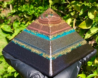 8 Sided Orgone Pyramid - Flower of Life Powered Giza with Selenite, Copper Coils, Rochelle Salts, Atomized Metals and More!