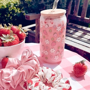 Pink strawberry Coffee Cup, 16oz Coffee tumbler, Gift, Glass tumbler with a lid and a straw
