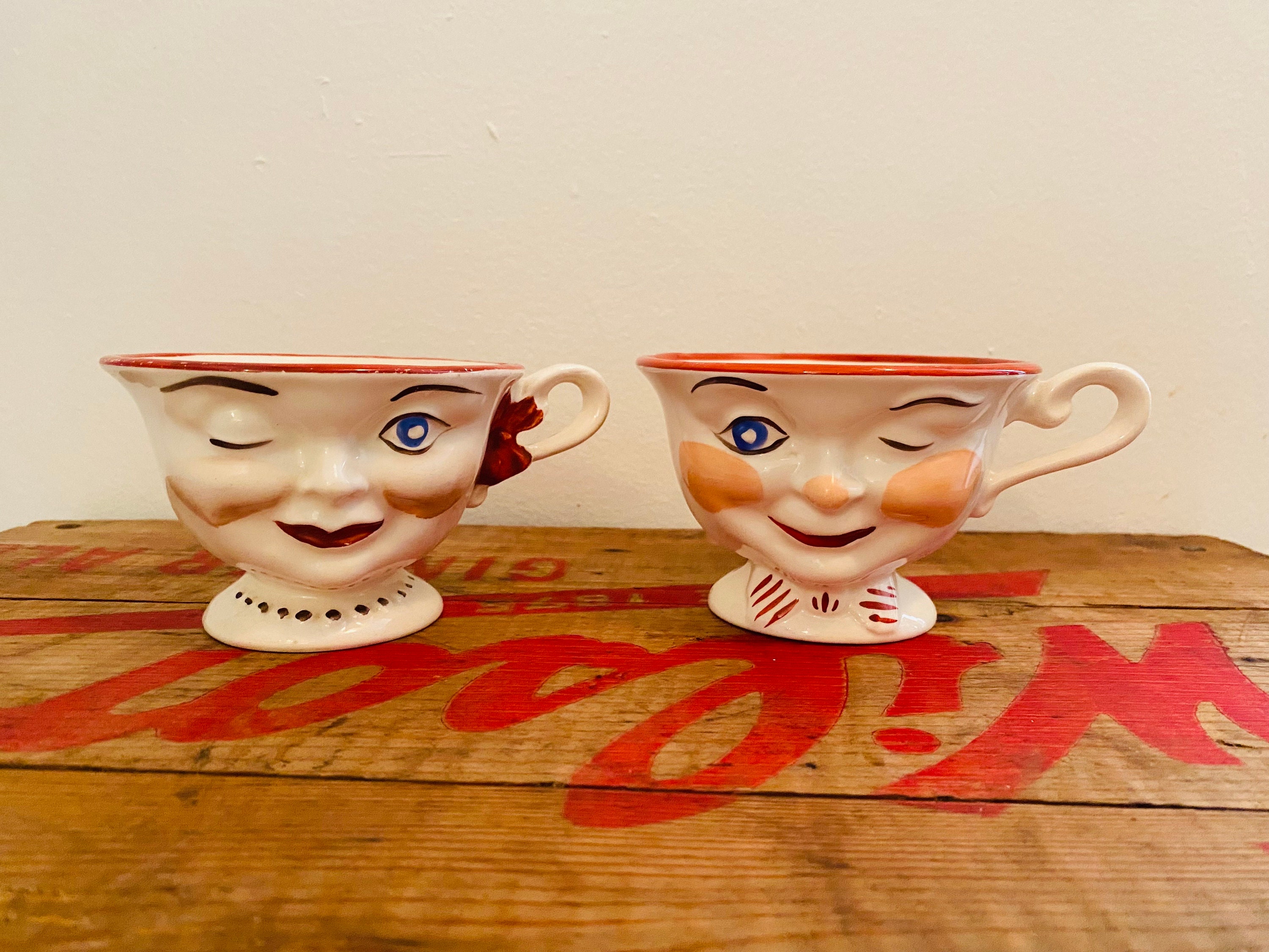 Bailey's 通り抜ける Winking Face Mug ベイリーズ ヘレンハント