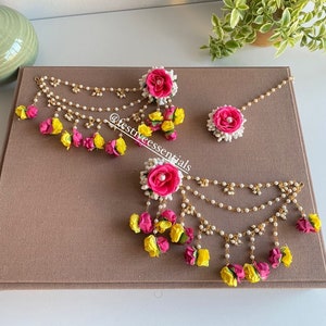 Floral jewelry / haldi / pink yellow set / Mendhi / flower / tikka / Indian / bridal / desi / Mayoon / desi / Pakistani / Indian / Sahara