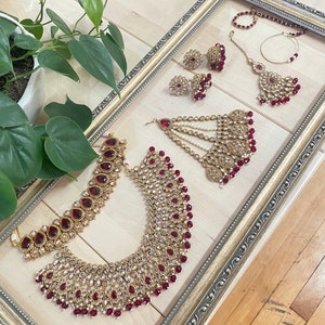 Conjunto de novia Lily / Gargantilla de novia de oro antiguo / Joyería india / Conjunto de collar de novia paquistaní / Gargantilla de novia / Jhumkas / Jhumaar