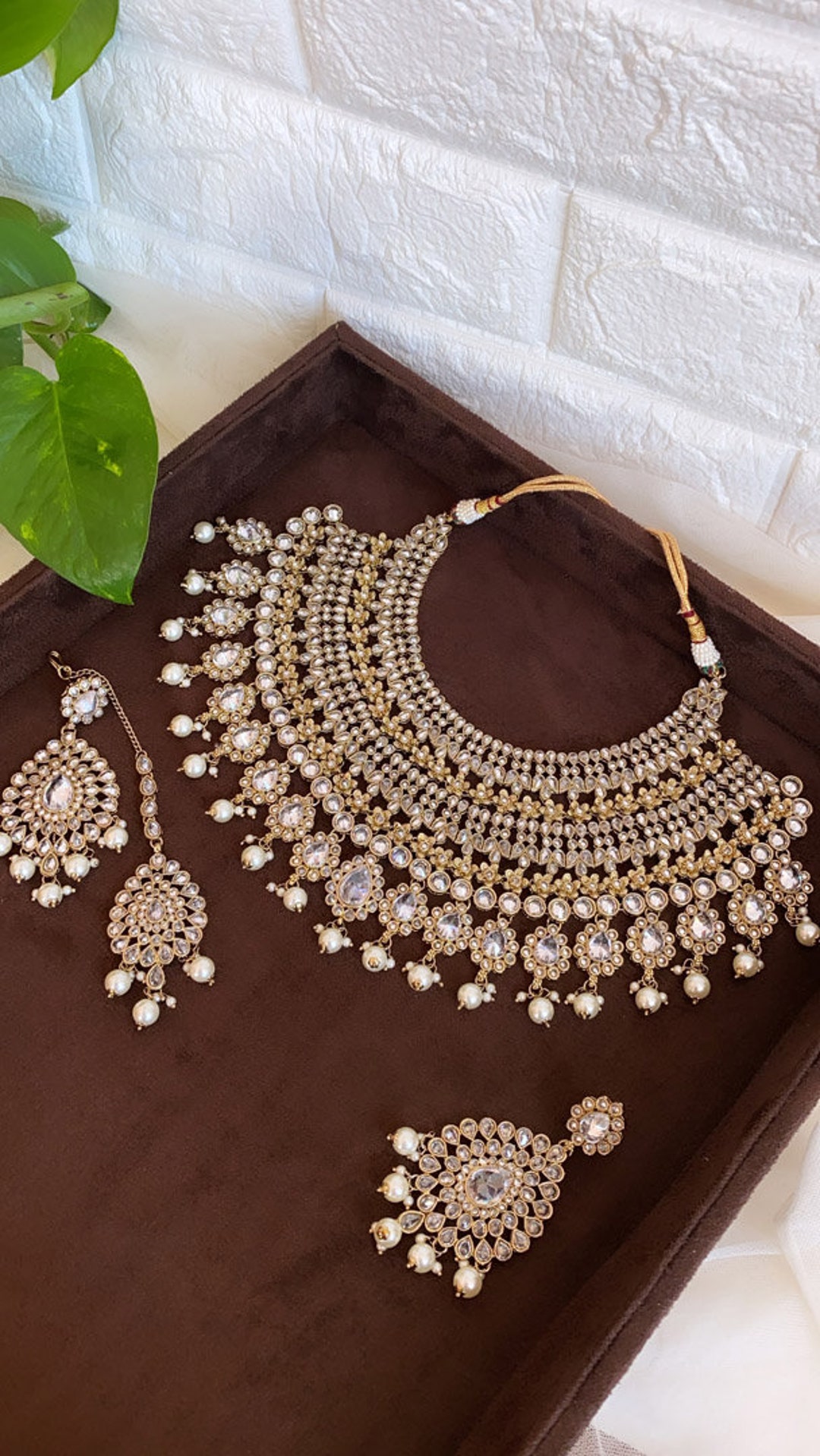 Indian Bridal Wear / Indian Jewelry / Pakistani Jewelry / Desi Bridal