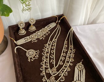 Antique Gold Pearl Bridal Jewelry Set – Indian Pakistani Choker, Earrings & Jhumaar