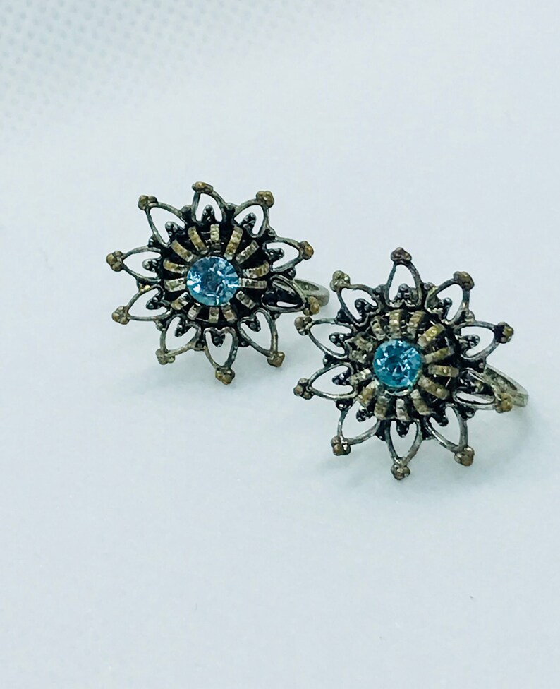 Aqua blue and bronze tone star shaped screw back earrings Vintage non pierced filigree earrings Costume jewelry