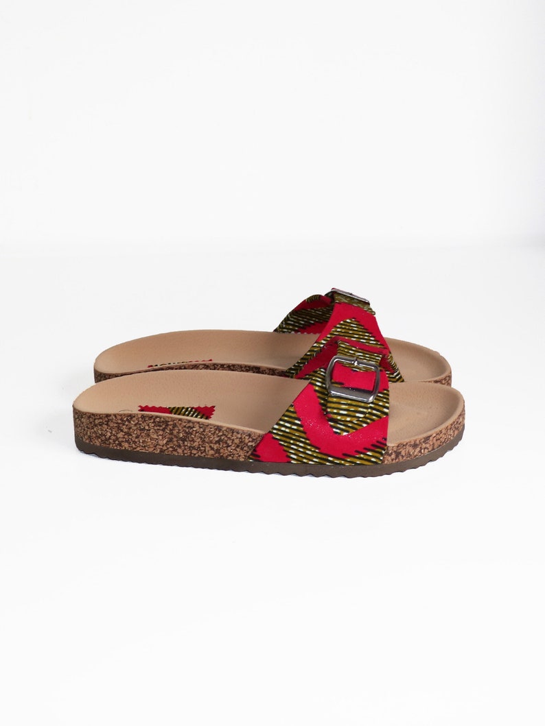 Chanclas de cera / Chacha de cera rosa / Zapatos de mujer / Chanclas con hebillas / Sandalias rosas / Zapatos con estampado de cera / Tela africana imagen 1