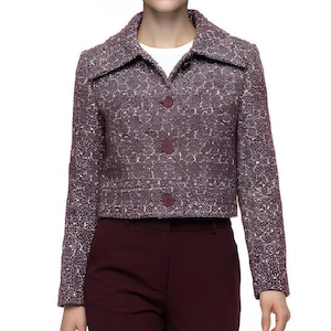Chaqueta corta de tweed, fabricada en Finlandia, abrigo corto texturizado burdeos, chaqueta corta vintage, blazer con cuello estructurado y botones delanteros, talla S/M
