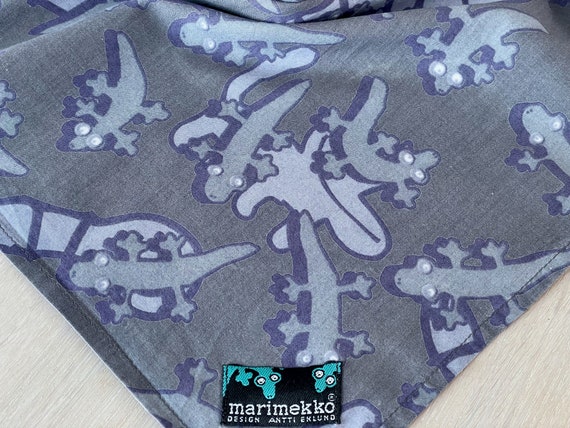 MARIMEKKO Lizard Print 90s Vintage Scarf, Gray Co… - image 6