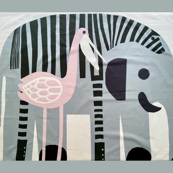 Tissu Marimekko éléphant pour décoration murale, panneau en tissu « Karkuteillä », décoration de chambre d'enfant