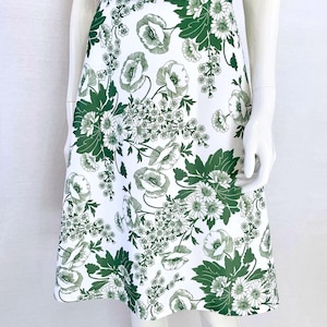 70s Green Floral A-Line Skirt: Vintage High Waist Midi, Size M