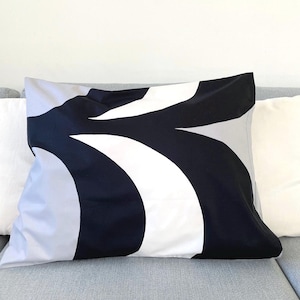 Marimekko Kaivo Pillowcase, Gray Cushion Cover, Geometric Pillow cover, Scandinavian Modern Minimalist Decor, Housewarming Gift