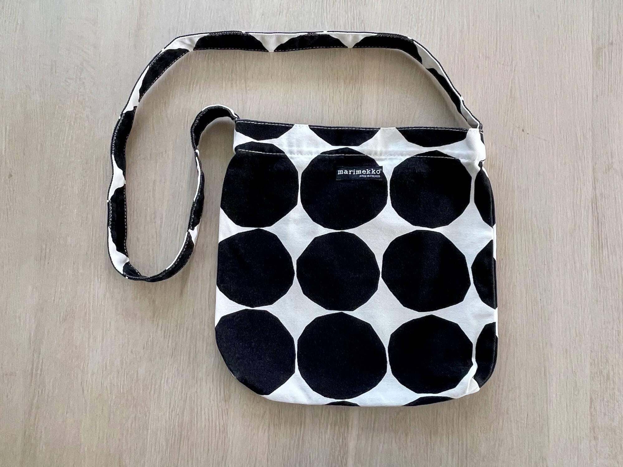 バッグ marimekko kivet messenger bag Marimekko Mini Messenger Bag | Anthropologie
