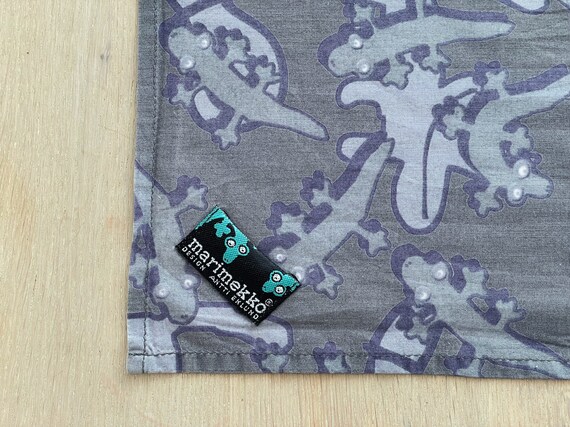 MARIMEKKO Lizard Print 90s Vintage Scarf, Gray Co… - image 4