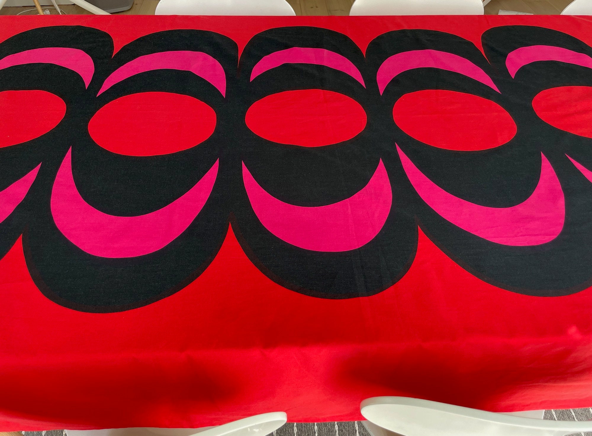 marimekko ヴィンテージテーブルクロス 赤 marimekko ヴィンテージテーブルクロス 赤 marimekko ヴィンテージ