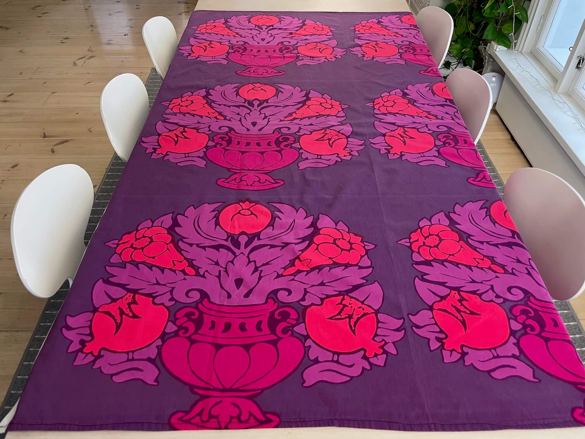Vintage Marimekko Fabric Panel: Tuhat Yötä Floral Design, Maija