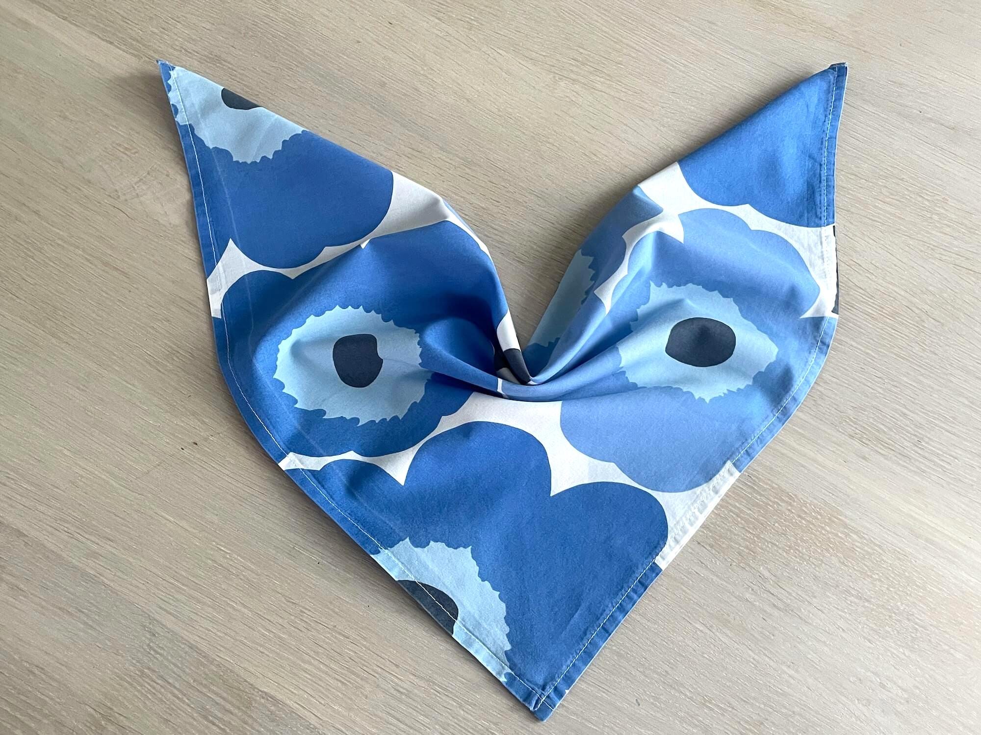 ★★★あおちゃん★★★marimekko UNIKKO スカーフ Vintage Marimekko Unikko Scarf: Blue Floral Cotton Bandana - Etsy