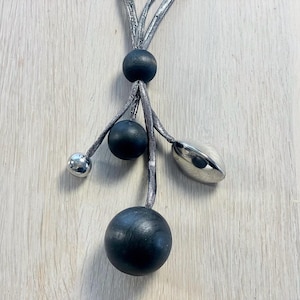 Vintage Aarikka Finland Necklace, Black Wood Bead Pendant, Scandinavian Jewelry, Modernist Statement Necklace, Minimalist Beaded Jewelry