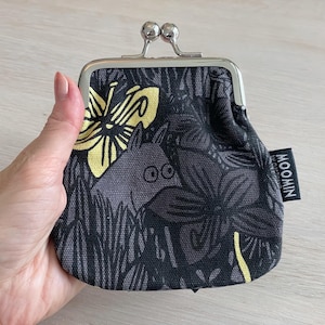 Petit portefeuille en tissu Moomin, porte-monnaie, pochette Moomin par Martinex avec Moominroll, Finlande