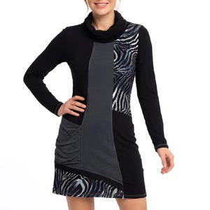 Vestido de invierno con cuello vuelto y estampado de cebra de Joseph Ribkoff, talla M