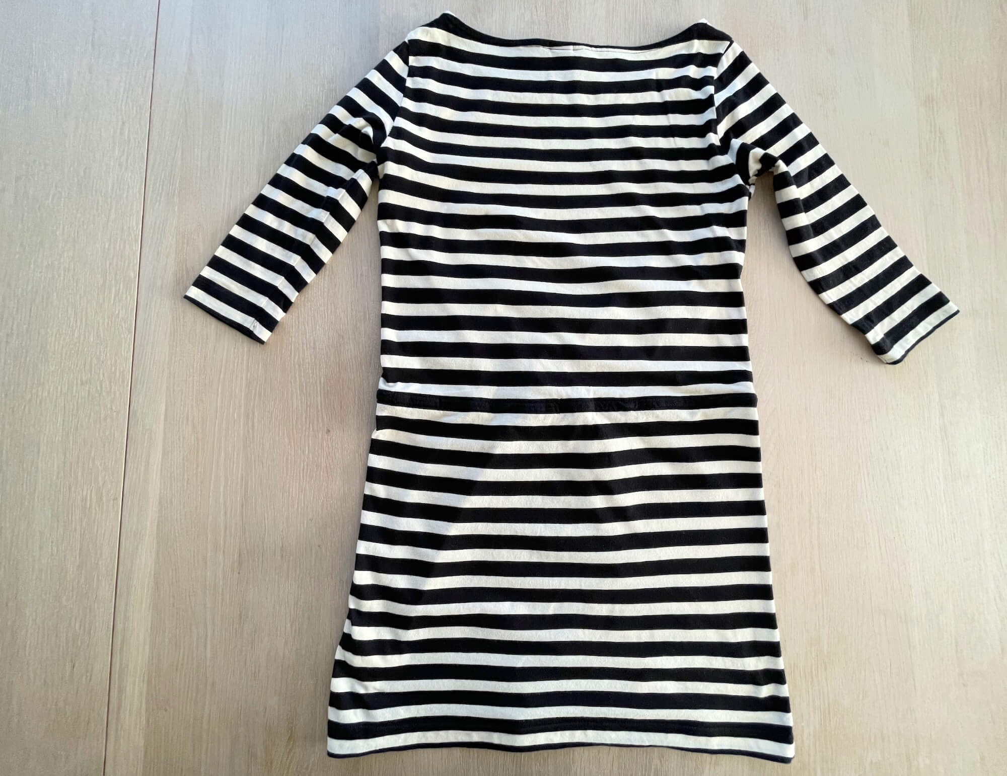 black and white striped jersey dress Ladies - White/Black Striped Cotton T-Shirt Dress - Size: XS