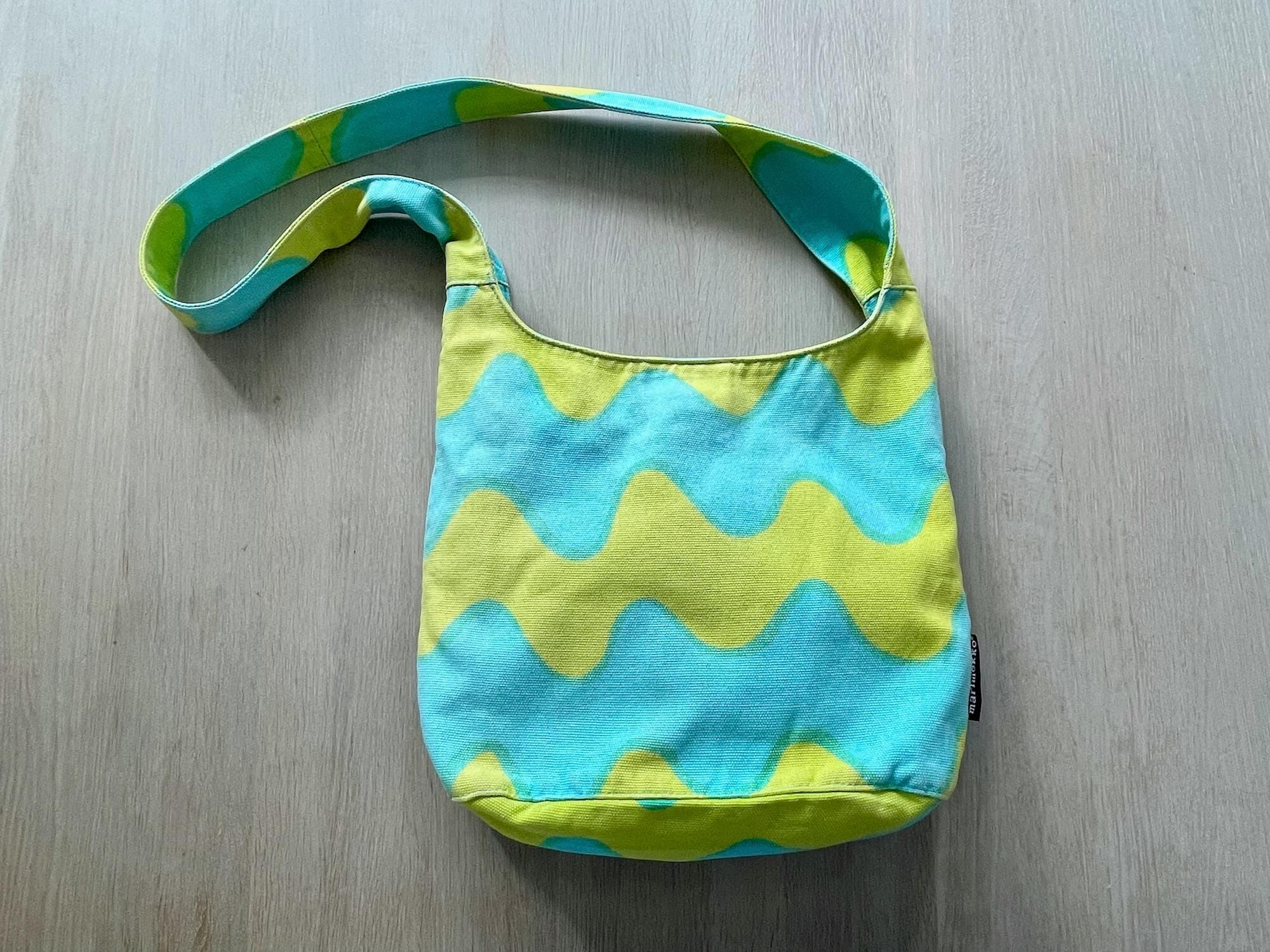 MARIMEKKO Lokki Canvas Crossbody Bag: Turquoise Lime Finnish