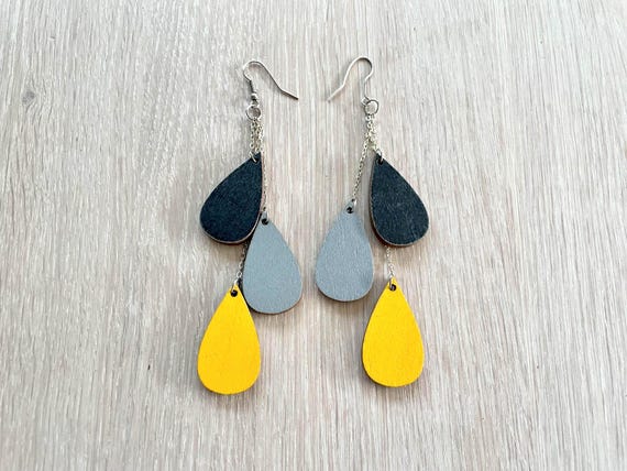 Uhana Finland Wood Teardrop Earrings: Nordic Dang… - image 1