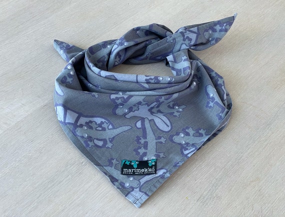 MARIMEKKO Lizard Print 90s Vintage Scarf, Gray Co… - image 1