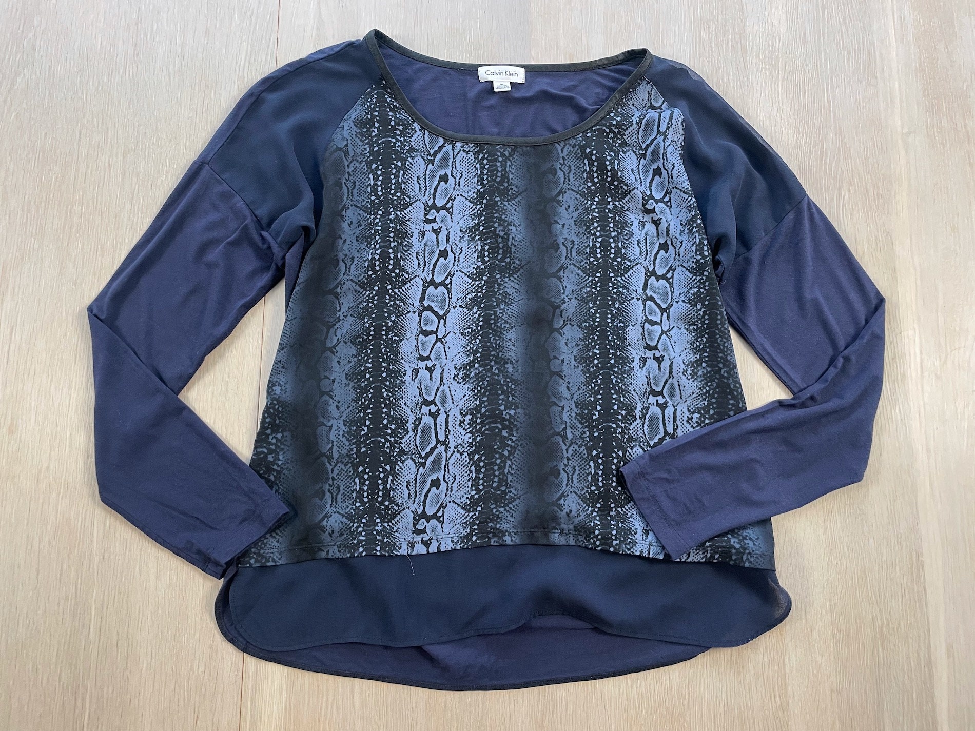 トップス vintage python sheer shirt blouse トップス vintage python sheer shirt blouse Python Blouse - Etsy Canada