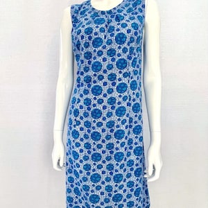 Vintage 1960s Blue Floral Shift Dress, Sleeveless Cotton A-Line Knee Length Dress, Mod Retro Print, 60s Day Dress, Size M/L