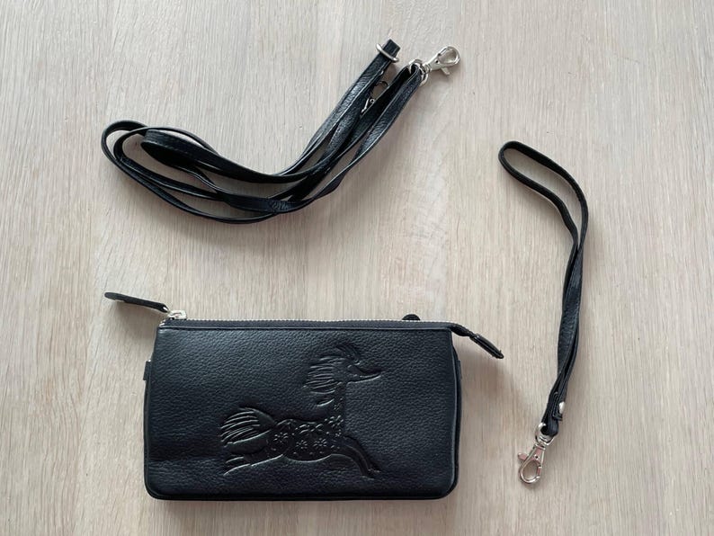 Gift for Moomin fan
Gift for her
Gift for traveler
Gift for mom
Nordic design lover
Graduation gift
Birthday for friend
Christmas gift idea
Stocking stuffer
Minimalist fashion