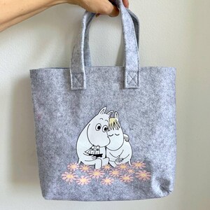 Moomin Felt Tote Bag, Moomintroll & Snorkmaiden Gray Eco Felt Purse, Muurla Official Licensed Gift, Cute Handbag for Moomin Fans