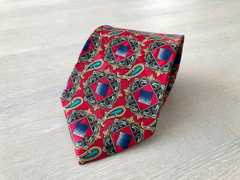 Printed Paisley Necktie Red Silk Tie by HR Fashion Gifts for men Mens Vintage Tie