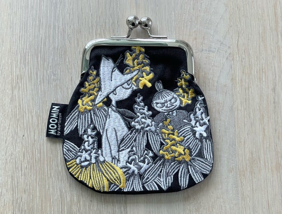 希少稀な Black Embroidered Fabric Snufkin and My Little Pouch, Moomin Bags&Wallets