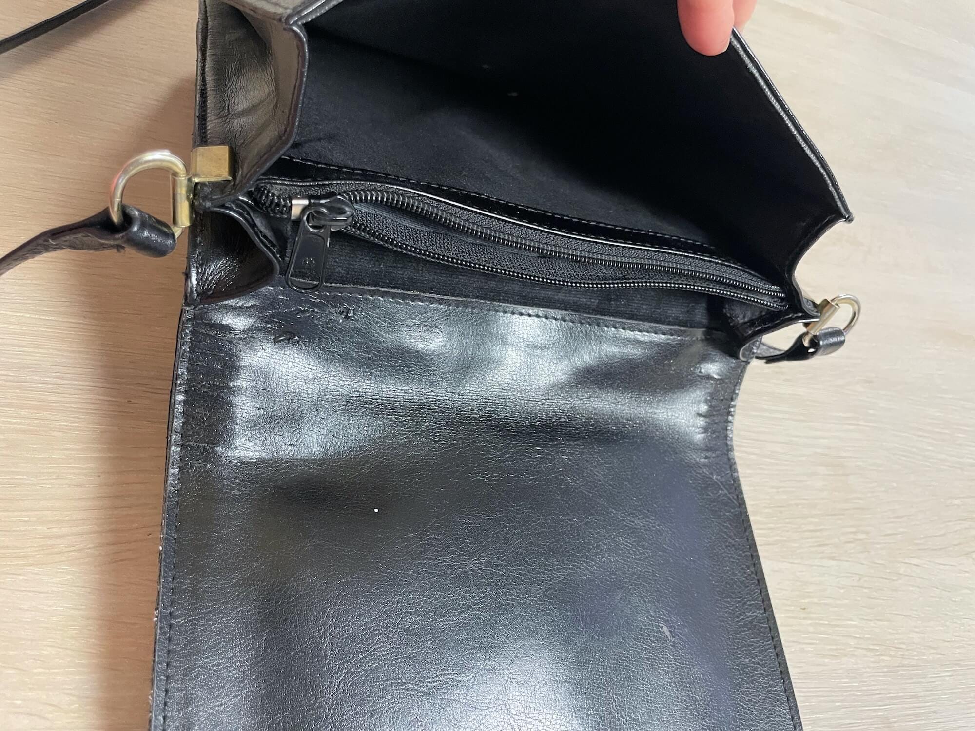 ヴィンテージ ブラック クロコ型押しレザー ショルダーバッグ - Etsy 日本