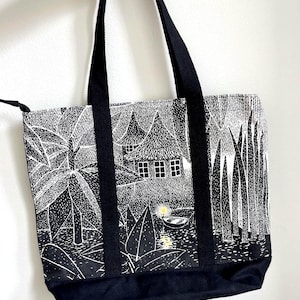 Moomin Canvas Tote Bag, Large Durable Shopping Bag with zipper, Ecological Gift, Moomin Birthday Gift