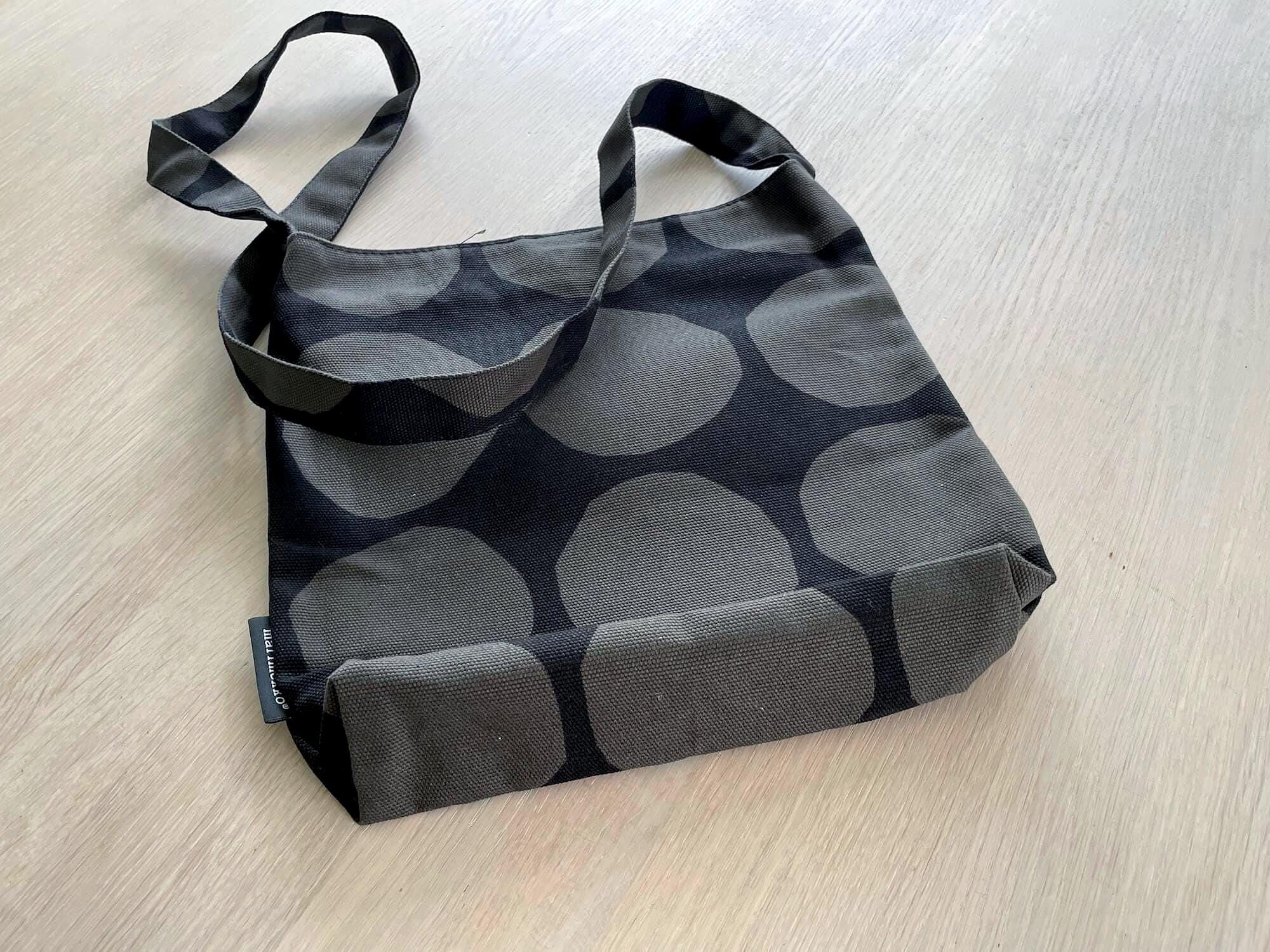 Everything Messenger Solid | Marimekko