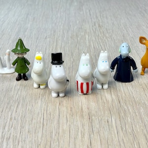 Moomin Figures from Finland, 8 piece set, Moomintroll, Snorkmaiden, Snufkin, Sniff, Moominmamma, Moominpappa, Hemulen and Hattifatteners