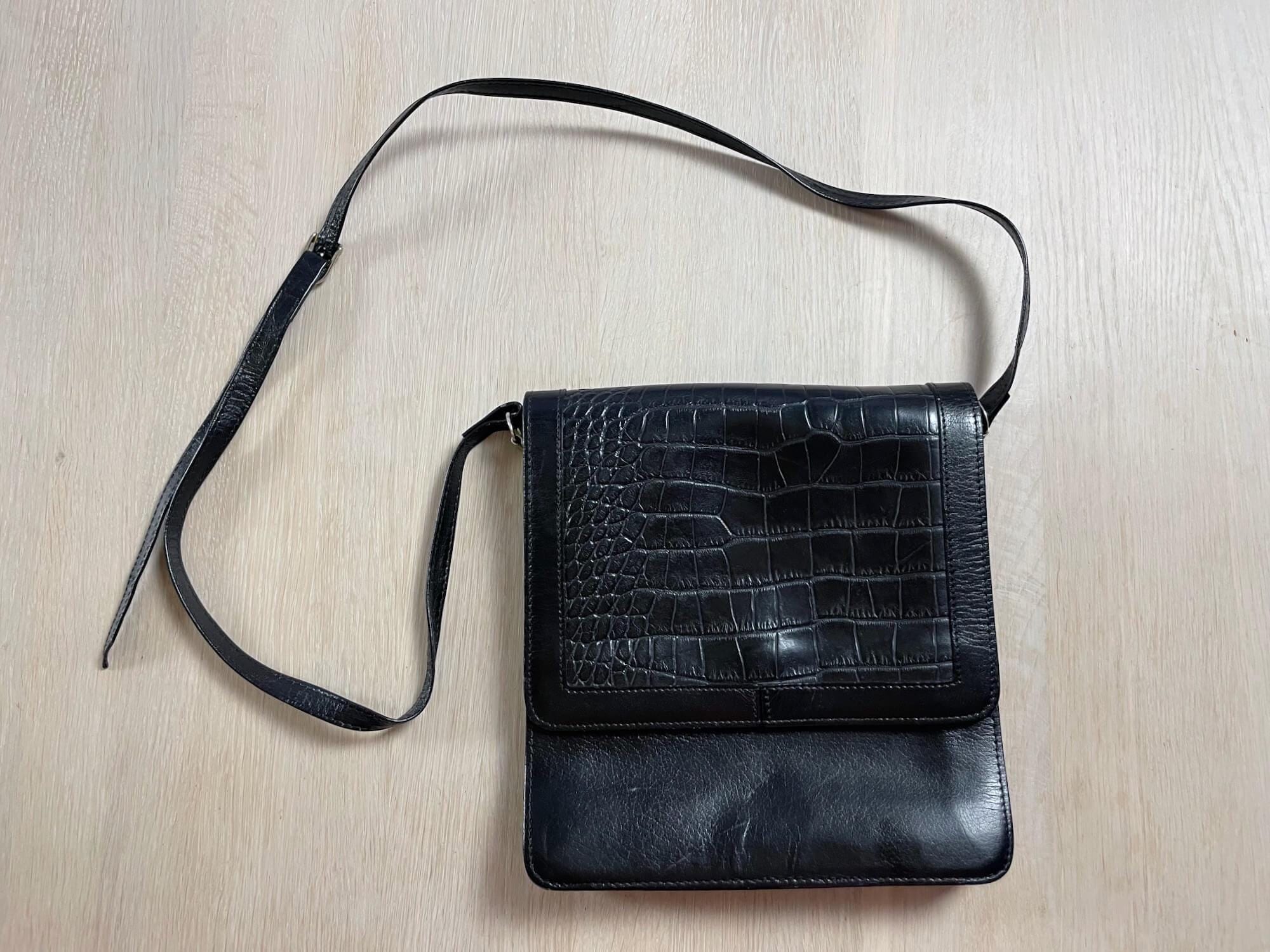 Vintage Black Croc Embossed Leather Shoulder Bag - Etsy Canada