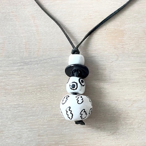 Vintage Ceramic Bead Necklace from Kenya – 90s Black White Tribal Pendant with Leather Cord – African Handmade Statement Jewelry