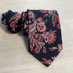 Vintage Wide Tie Black Red Floral Pattern, 70s Commodore Trevira Polyester Necktie, Bold Retro Statement Tie, Gift for Him