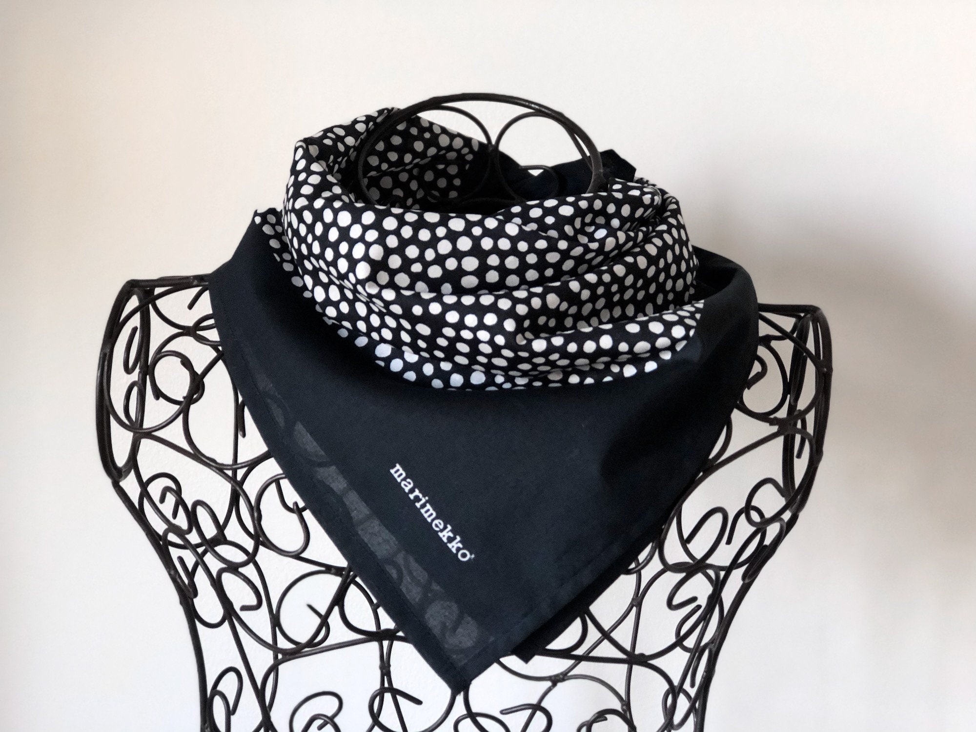 Marimekko Gold and Black Headbands Adidas X Marimekko Boyfriend Hoodie Oversize Hoodie Flower  main image 3