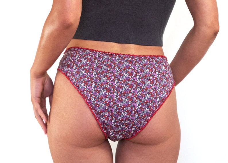 Lea Menstrual Panties Medium Flow image 2