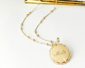 Personalized necklace gold plated 18 cts openwork medal with engraving first name Unique gift for woman birthday birth baptism