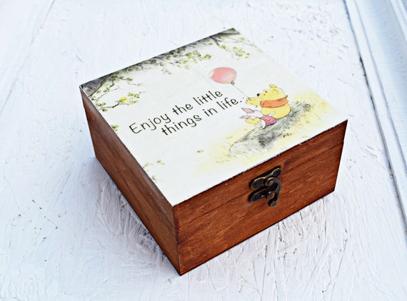 winnie the pooh keepsake box