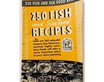 Vintage 250 Fish and Seafood Recipes Cookbook 1940 Culinary Arts Institute Frances Troy Northcross Radio Recipes Clams Oysters Lobster